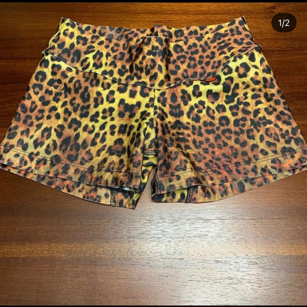 Athletic shorts
